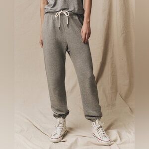 THE GREAT The Stadium Drawstring Jogger Sweatpant in Varsity Grey Sz 1 Small